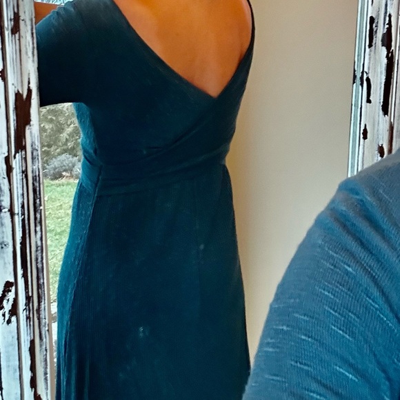 Amadi dress from Anthropologie. Size XS, teal, 3/4 sleeve knit dress. - Picture 2 of 4